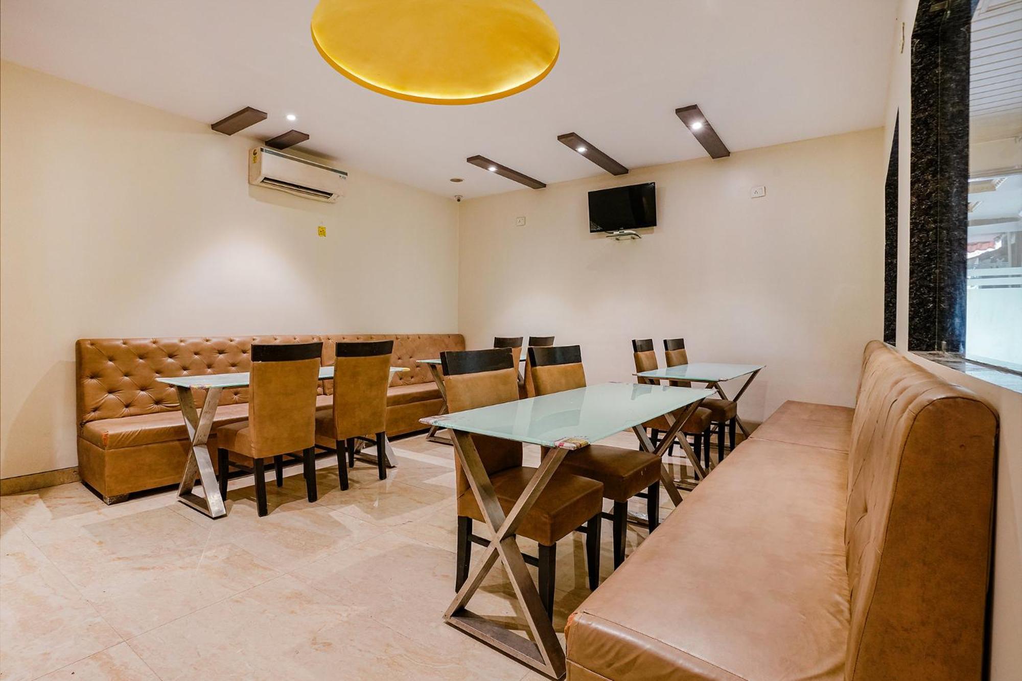 Fabexpress Embassy Suites - Nr Bkc Mumbai  Buitenkant foto