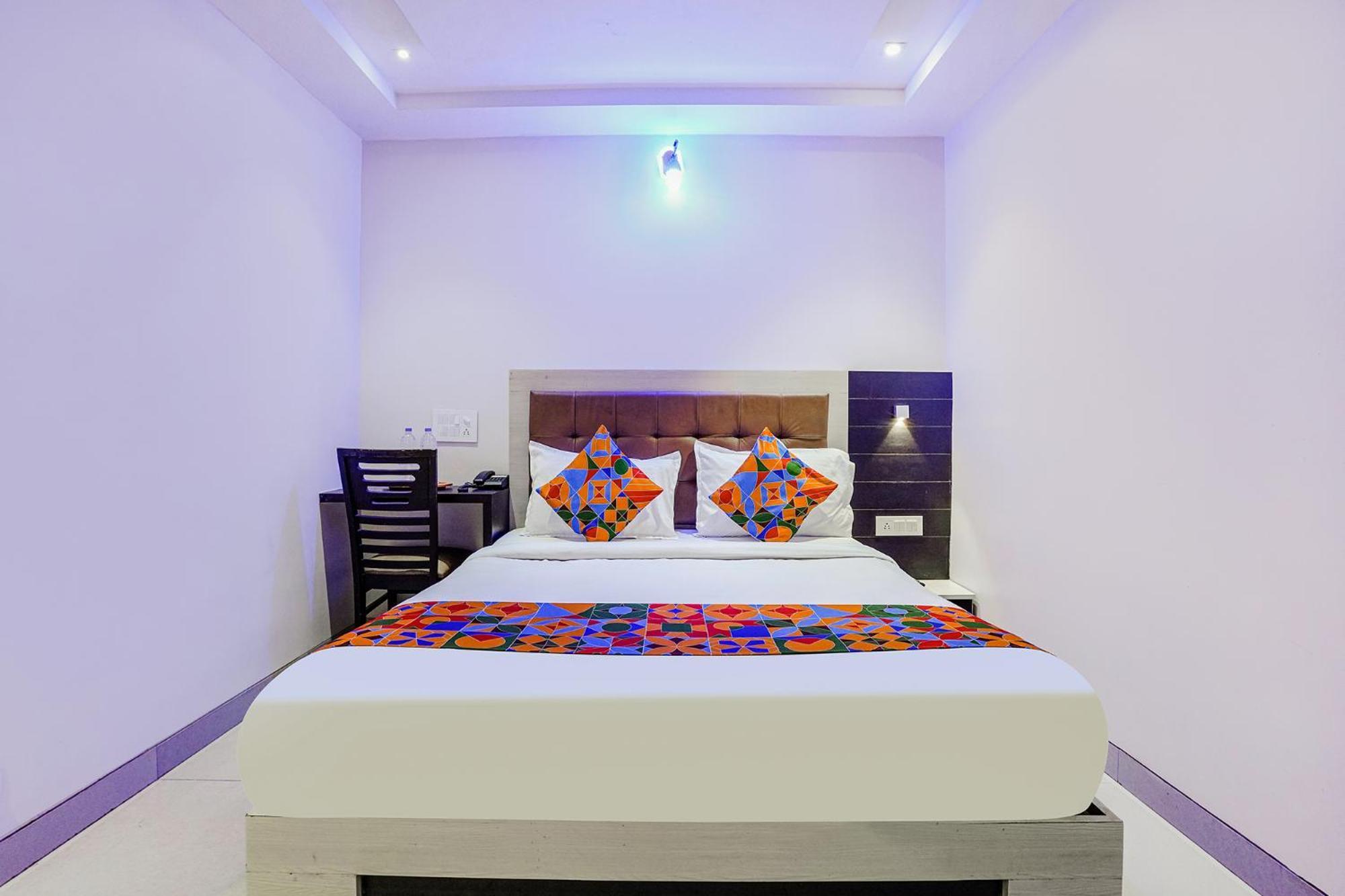 Fabexpress Embassy Suites - Nr Bkc Mumbai  Buitenkant foto