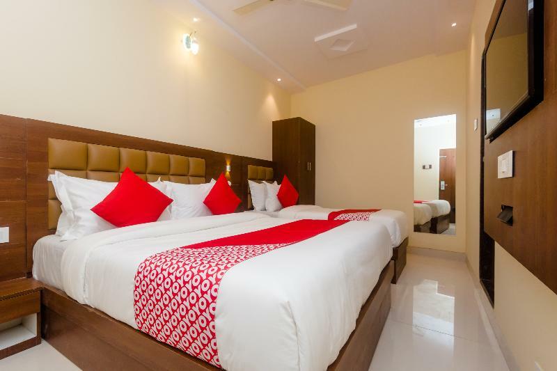 Fabexpress Embassy Suites - Nr Bkc Mumbai  Buitenkant foto